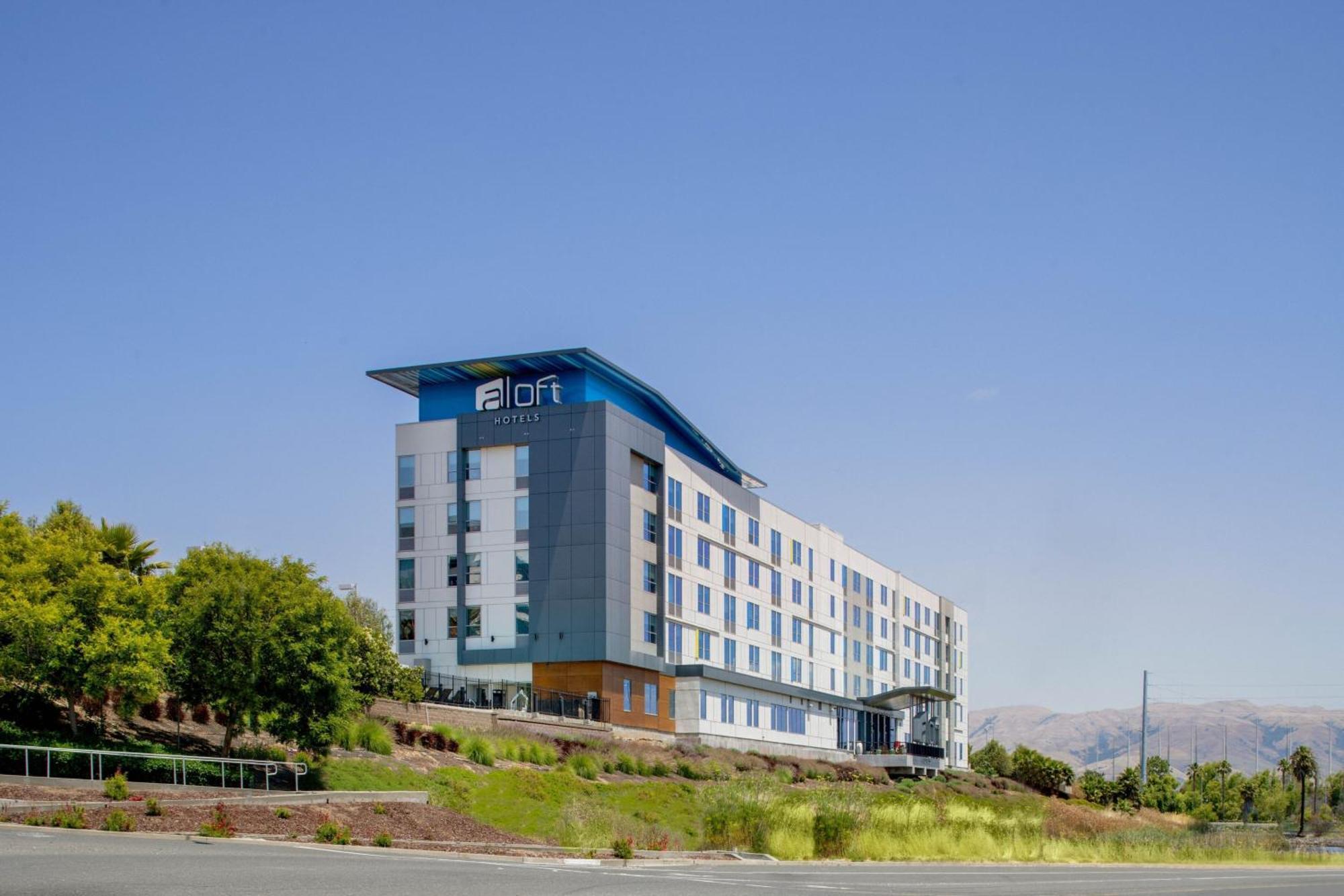 Aloft Santa Clara - San Jose North Hotel Exterior photo